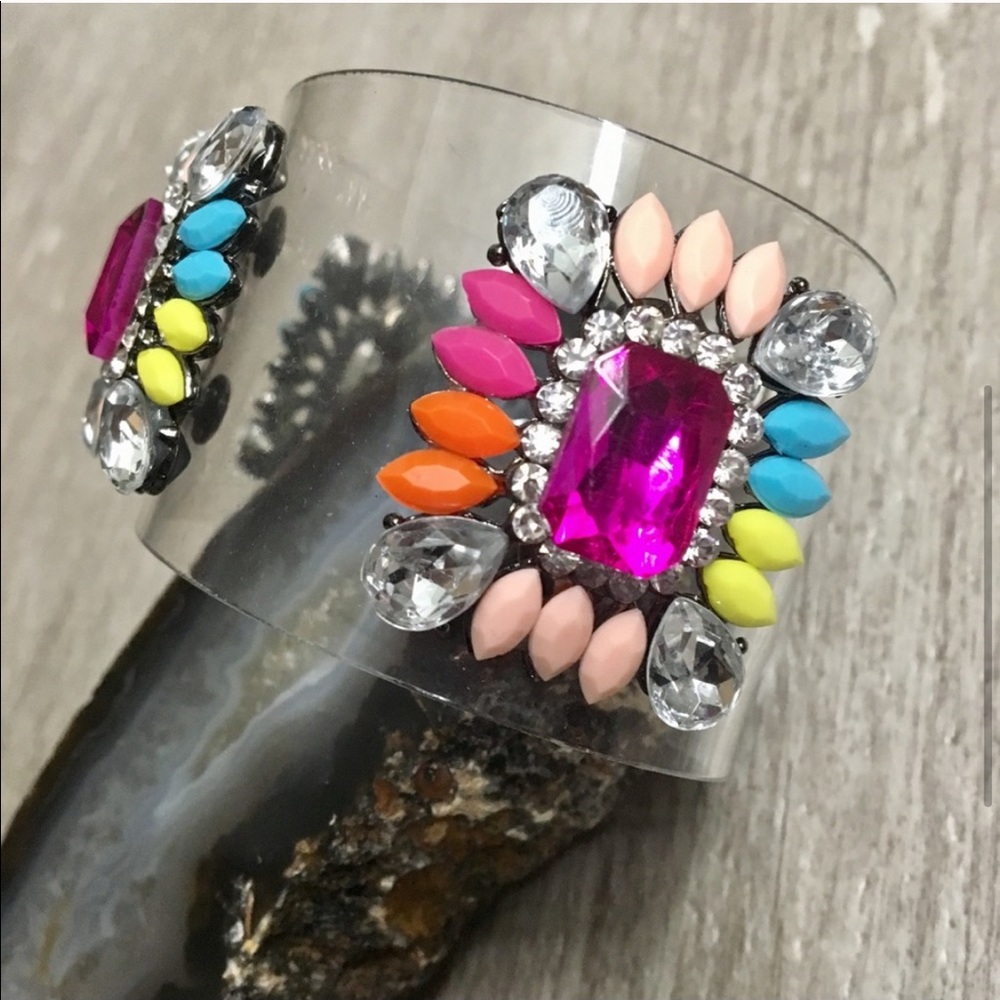 πΊMulti Colored Resin & Rhinestone Cuff Bracelet - Picture 2 of 7